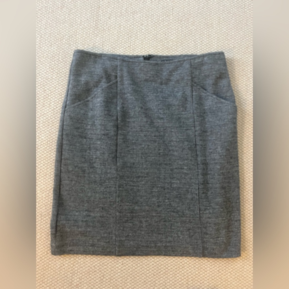 Theory Wool and Cotton Blend Skirt size small